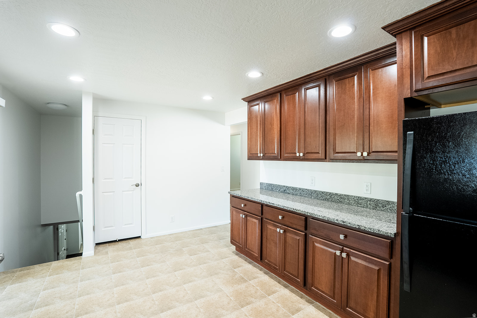 EAST CREST ESTATES - Residential