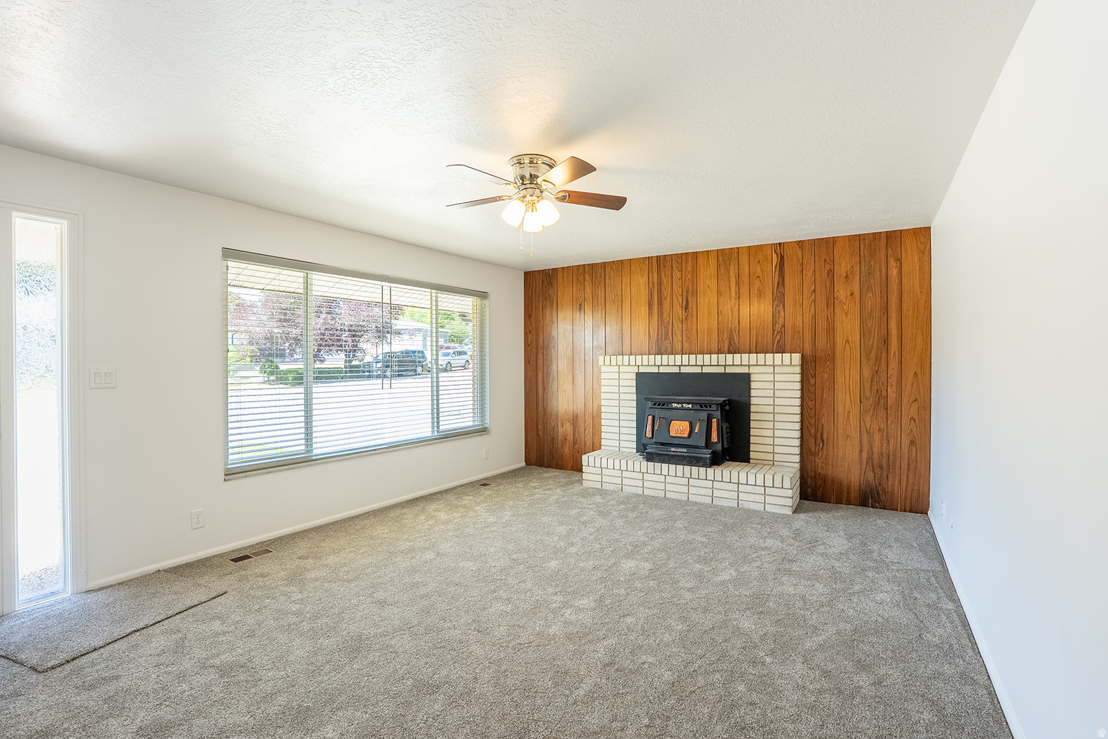 EAST CREST ESTATES - Residential