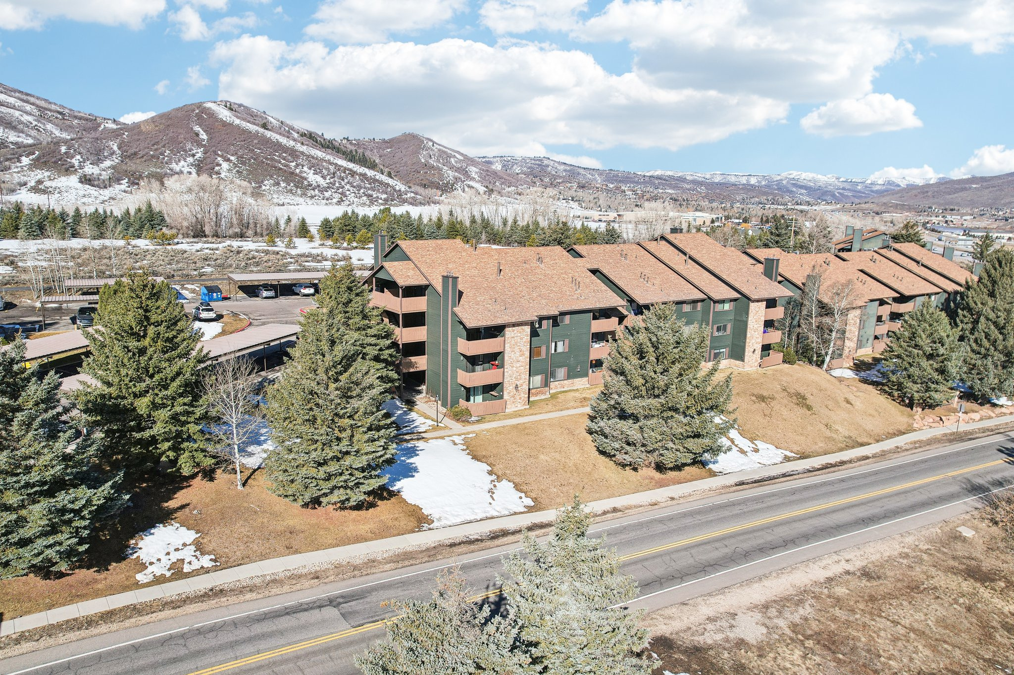 POWDERWOOD AT LANDMARK - Residential