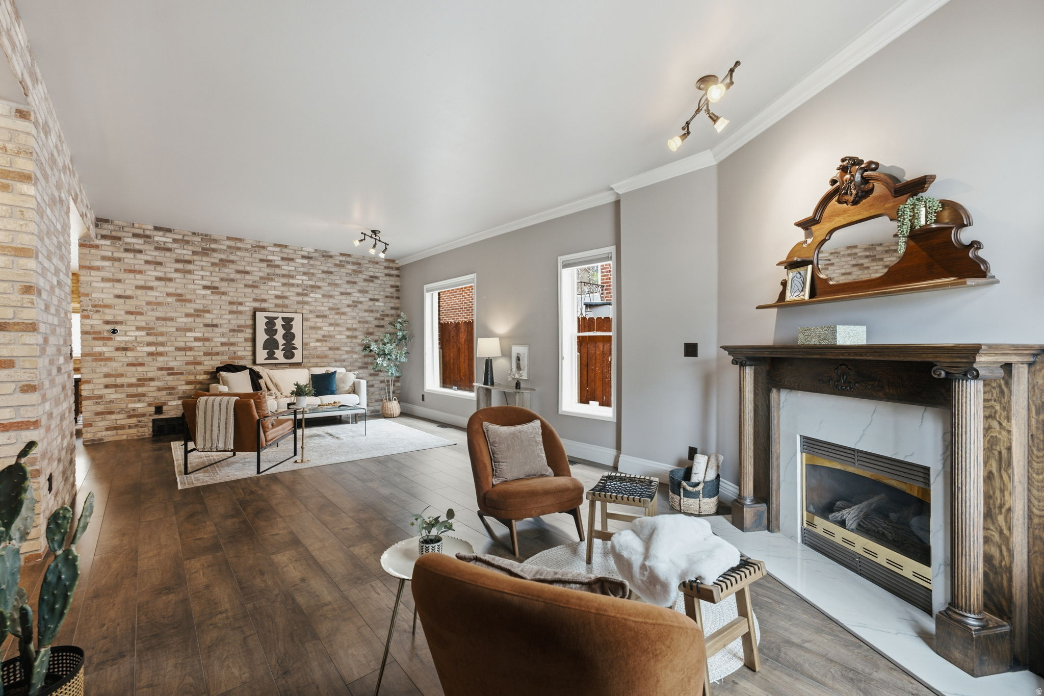 THE AVENUES - Residential