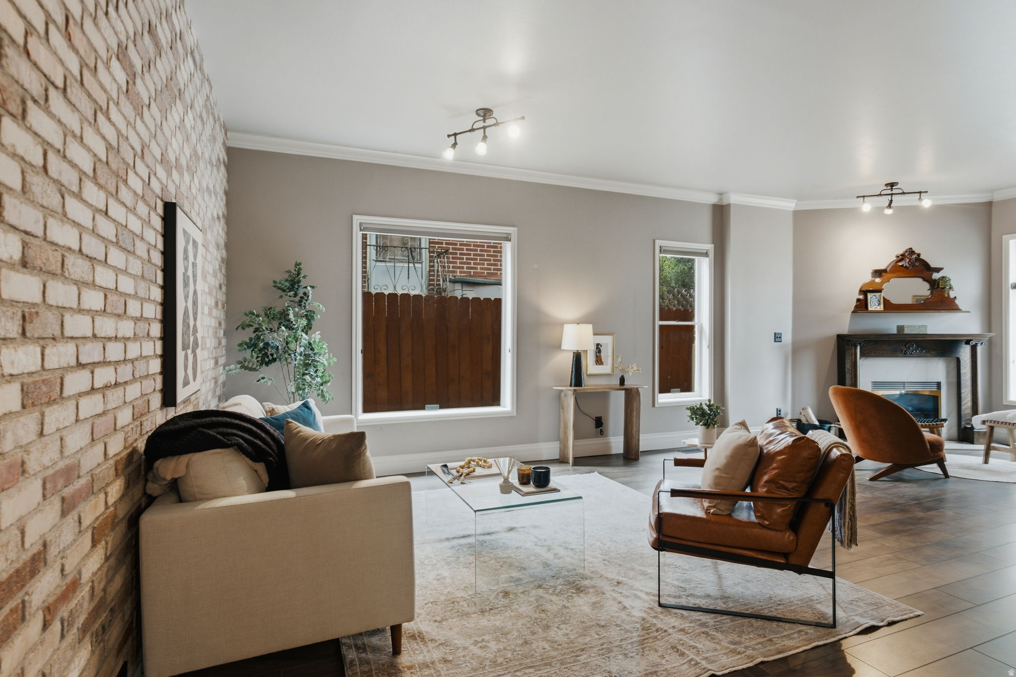 THE AVENUES - Residential