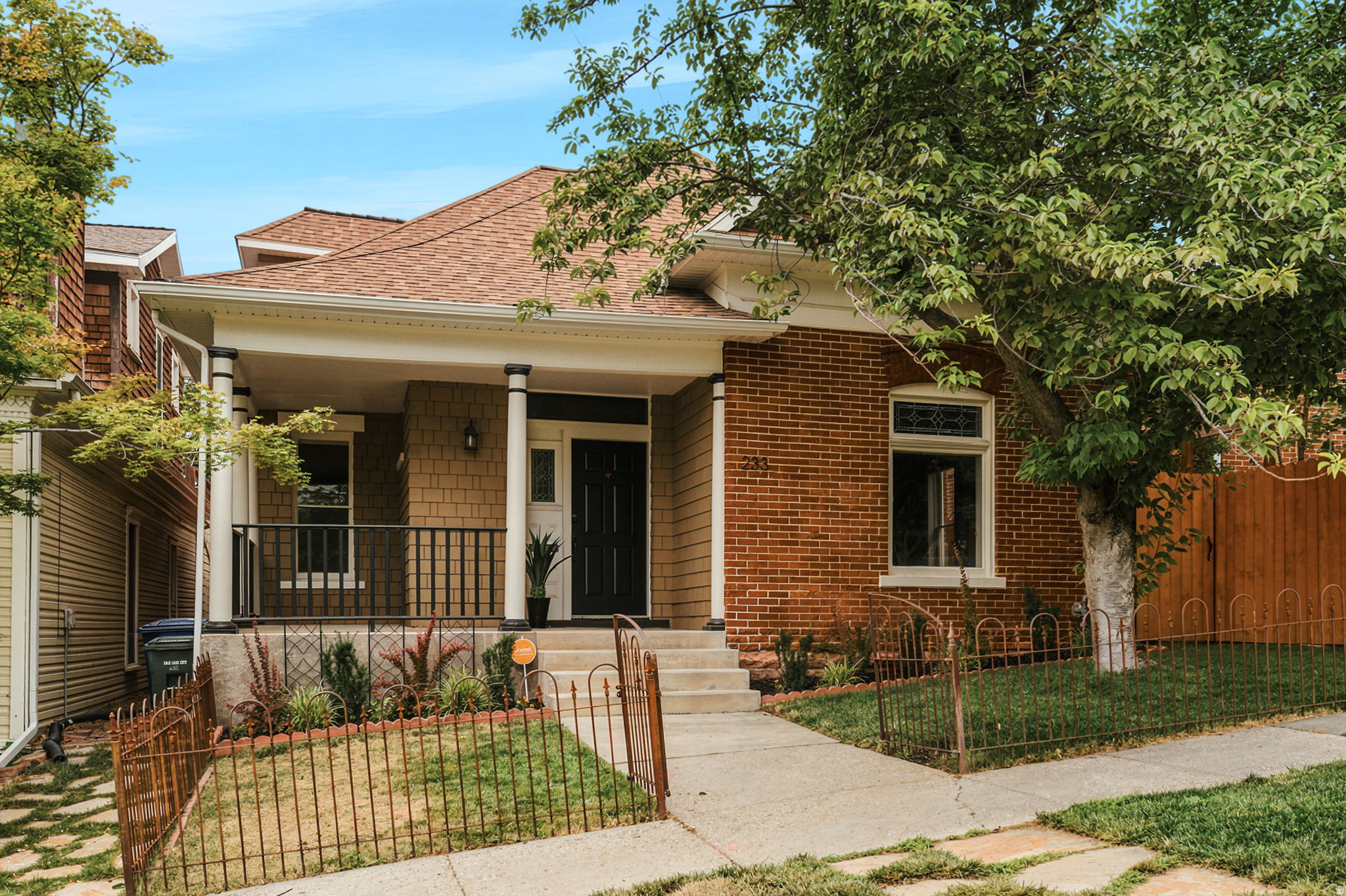 THE AVENUES - Residential