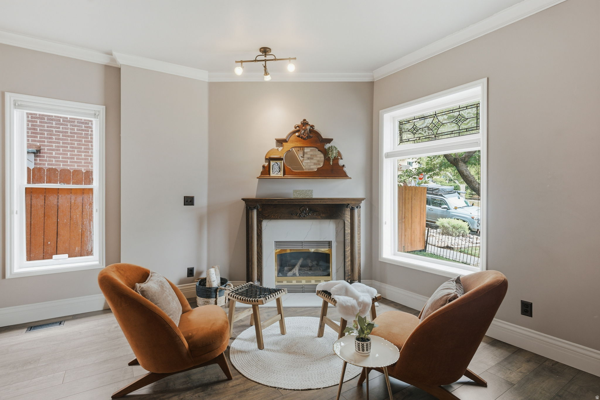 THE AVENUES - Residential