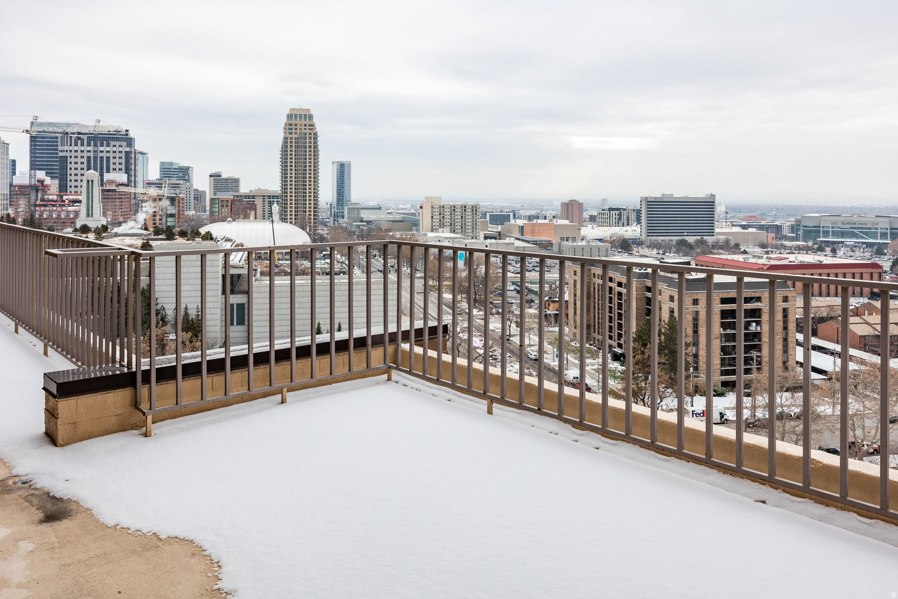 TREVI TOWERS CONDM - Residential Lease