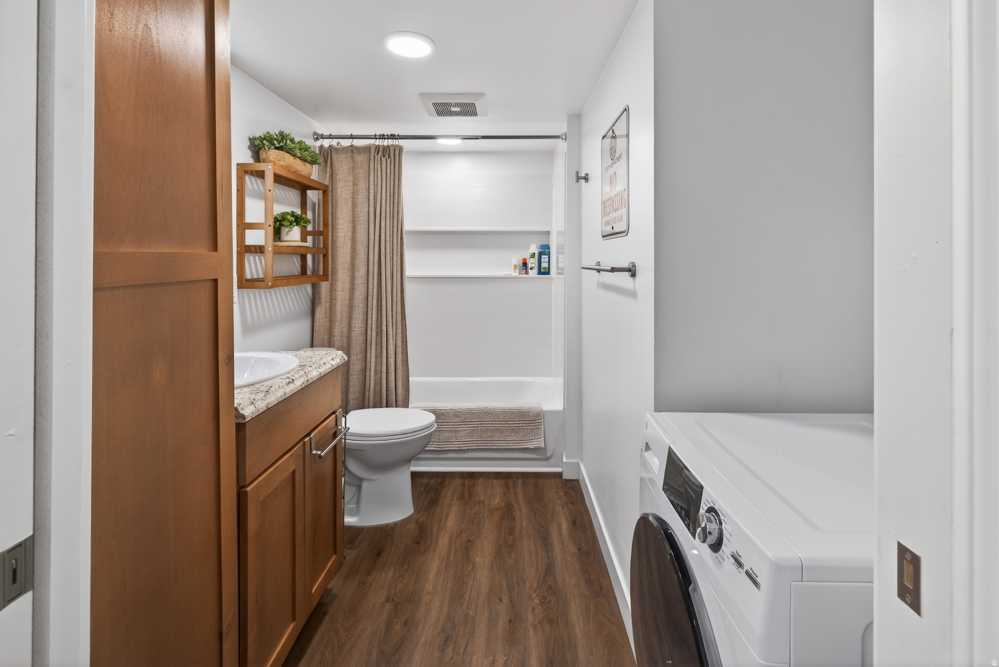 KANE CREEK CONDOS - Residential