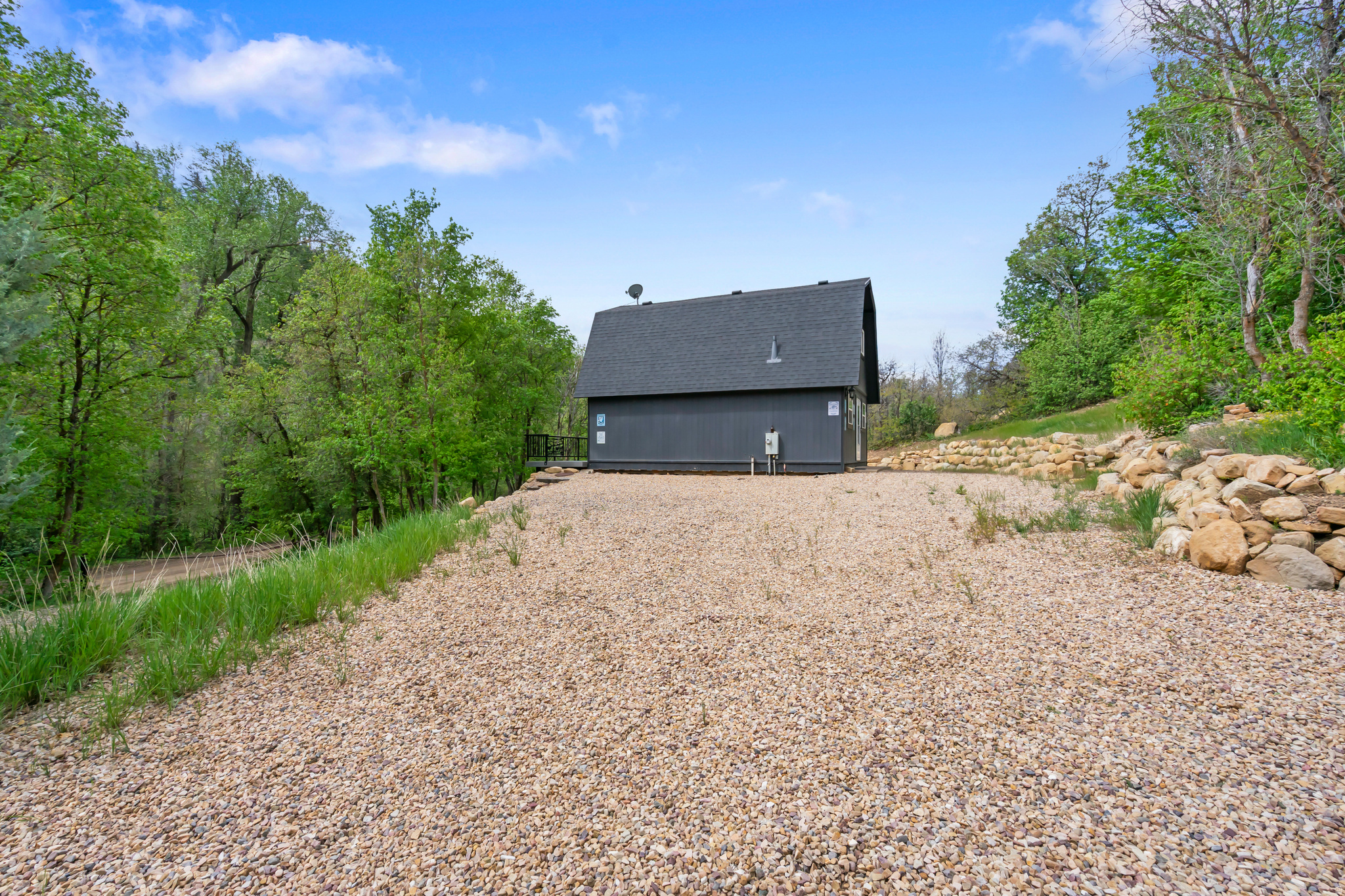 SKYLINE MOUNTAIN RES - Residential