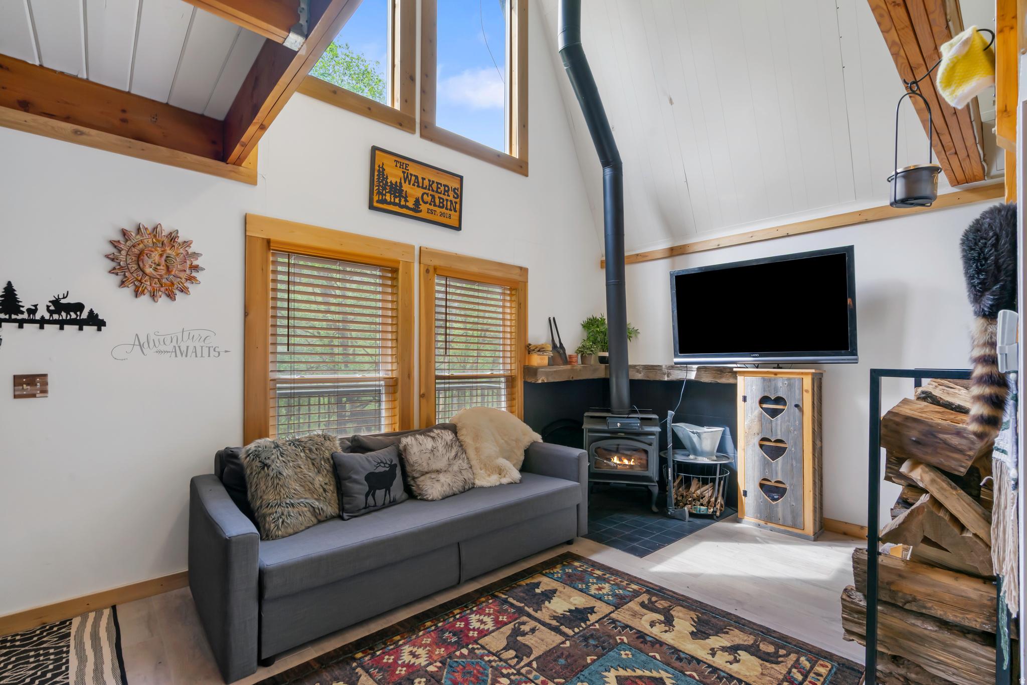 SKYLINE MOUNTAIN RES - Residential