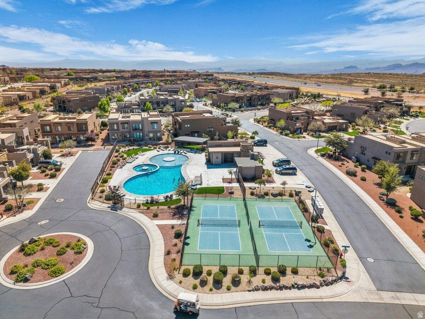 ESCAPES AT THE LEDGES PH 3 - Residential