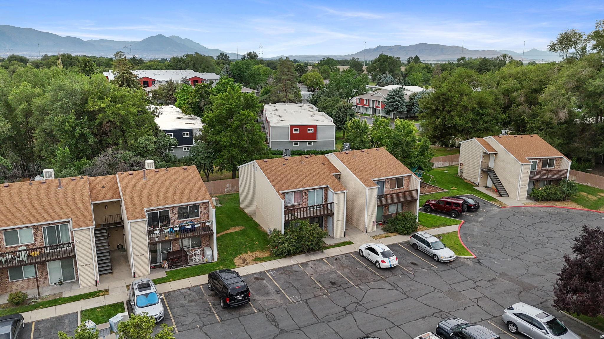 MADISON PARK - Residential