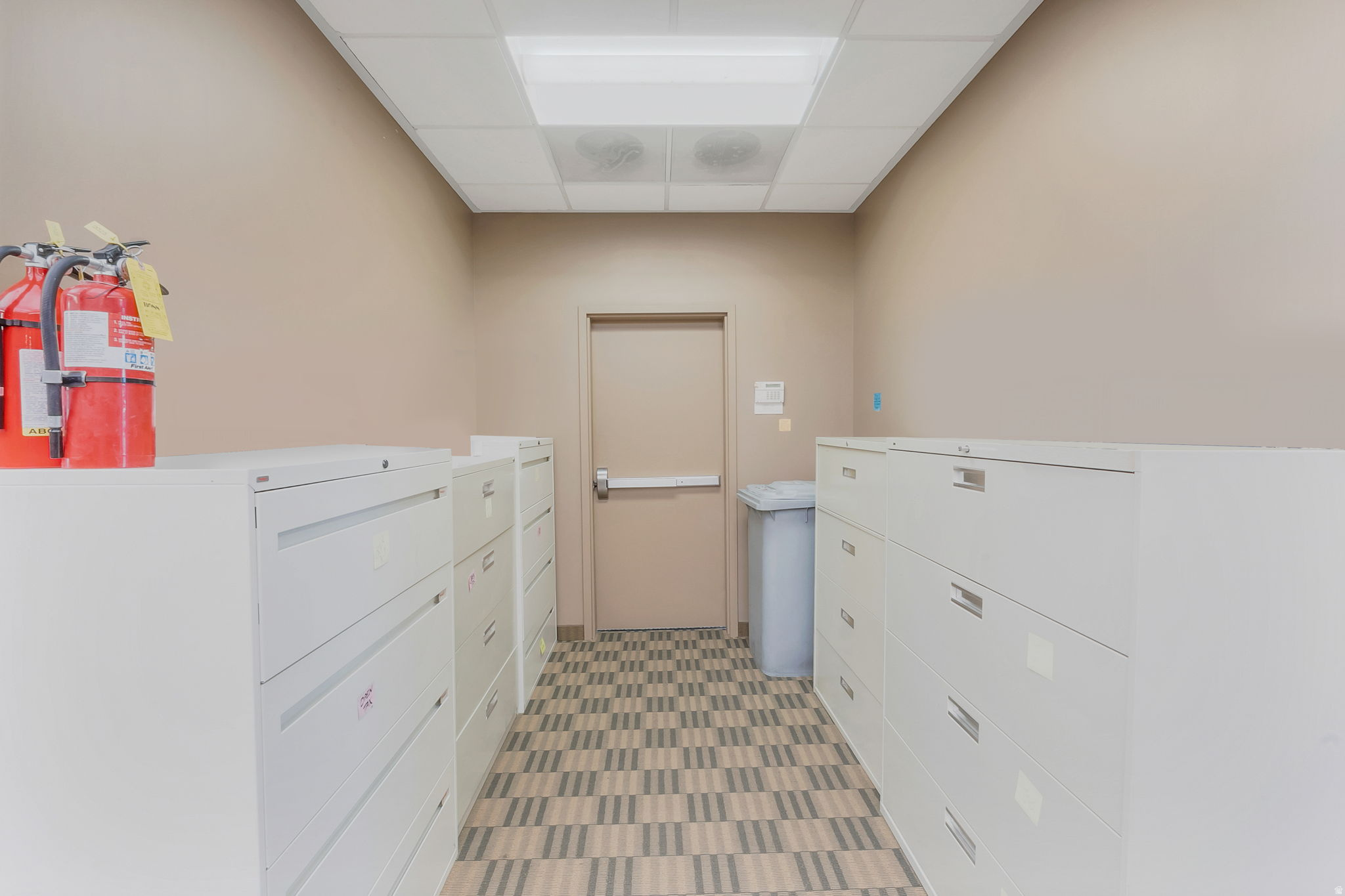 CREEK ROAD - Commercial Lease