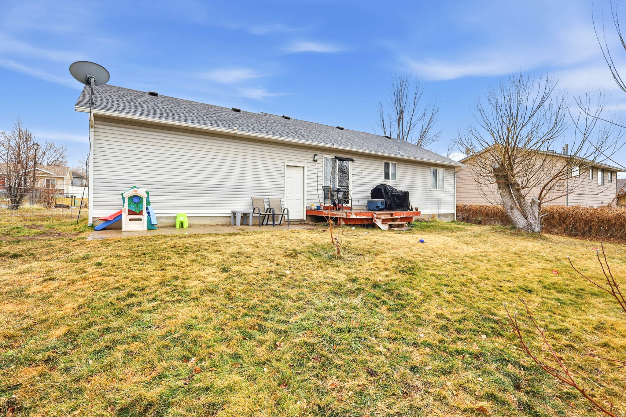 OQUIRRH HILLS - Residential