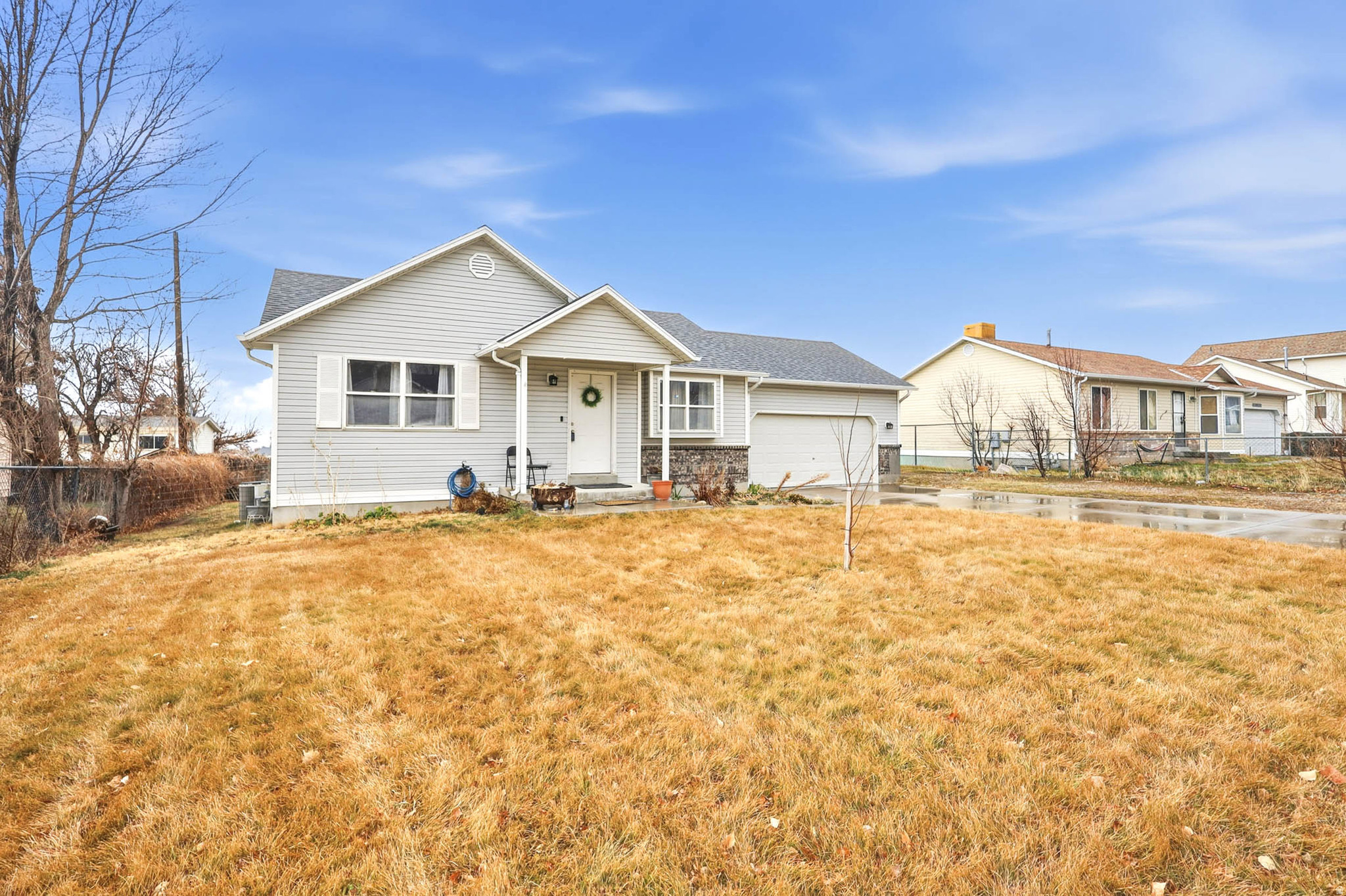 OQUIRRH HILLS - Residential