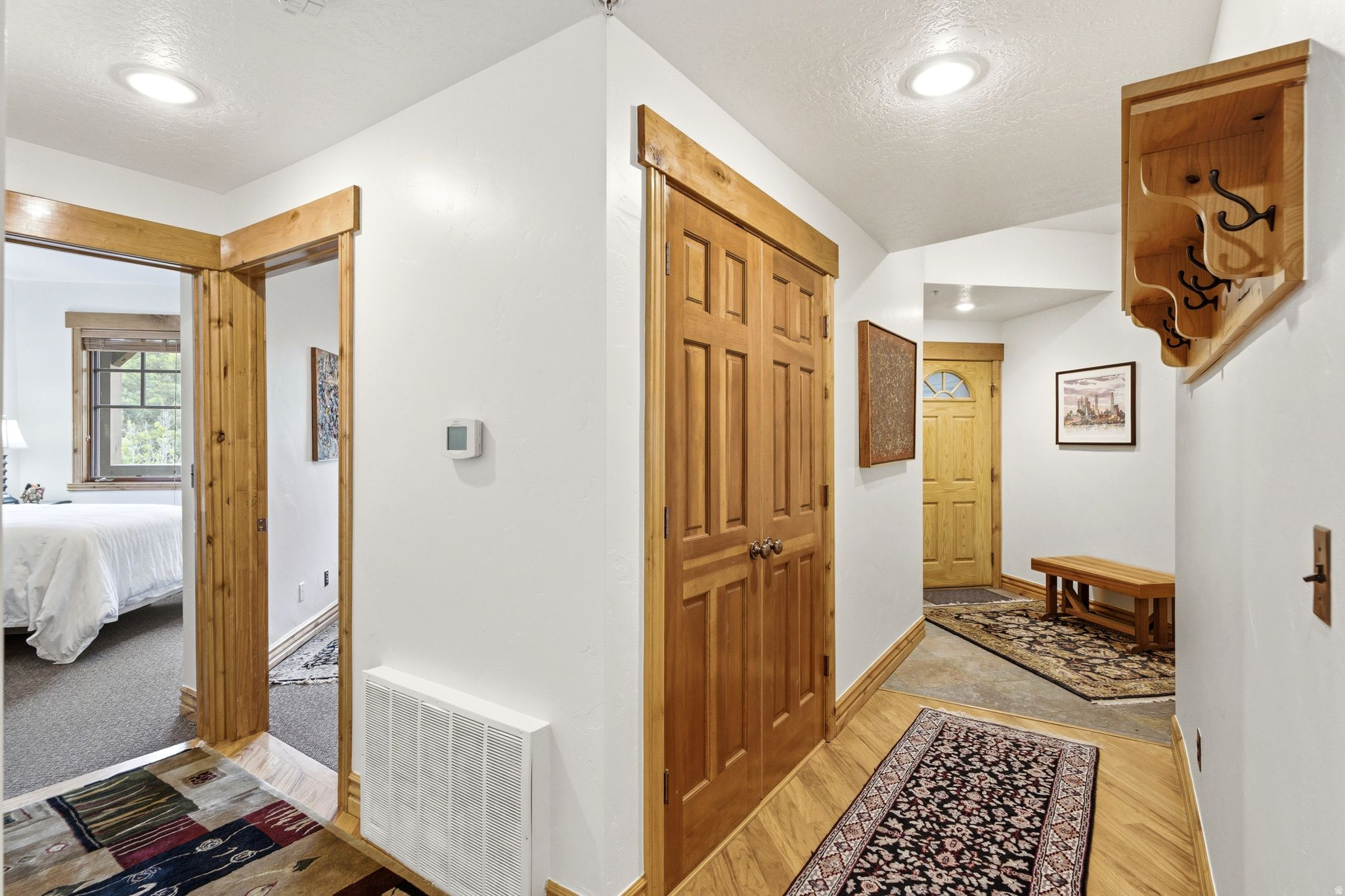 TOWN POINTE CONDOMINIUM - Residential