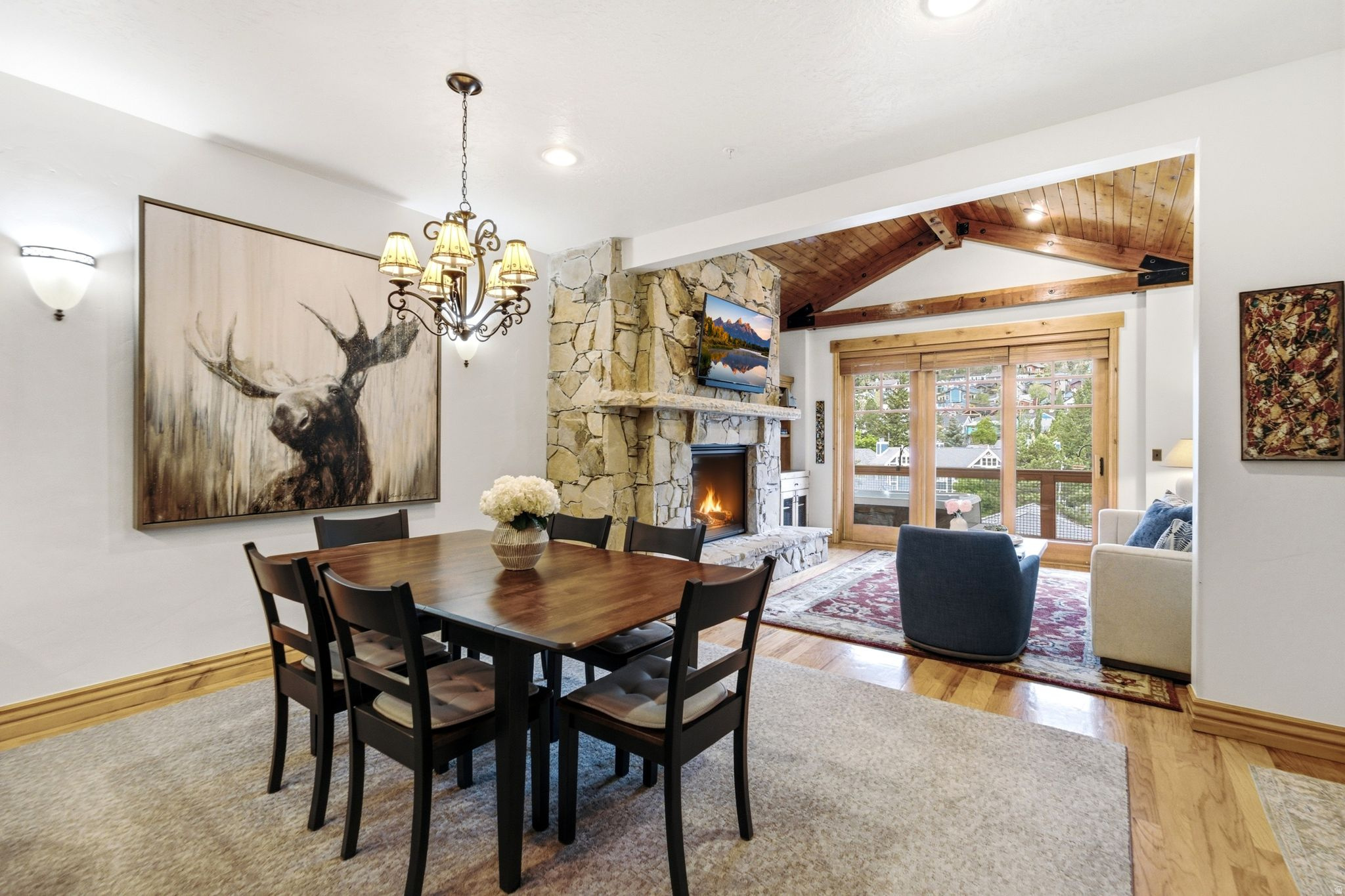 TOWN POINTE CONDOMINIUM - Residential