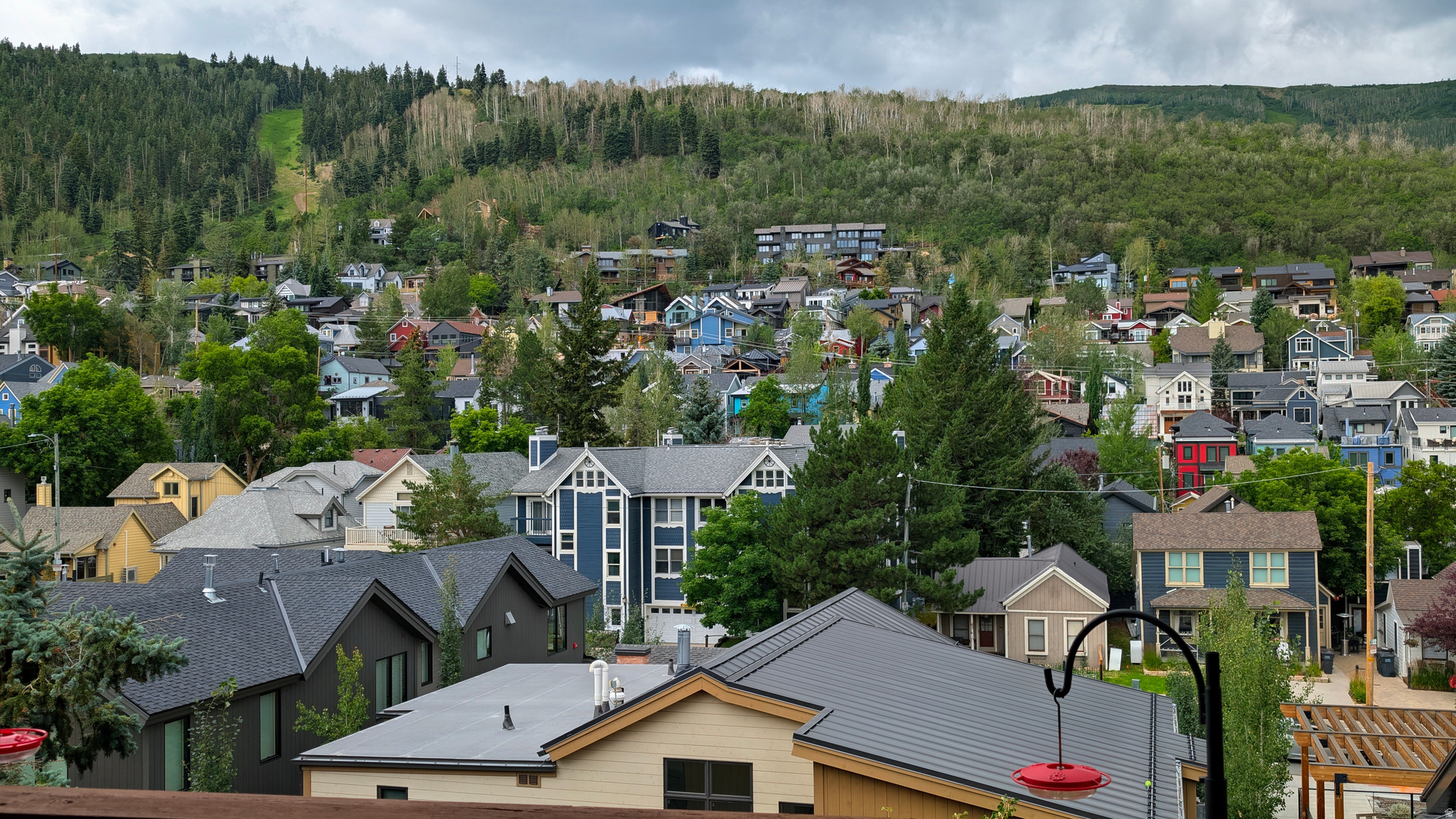 TOWN POINTE CONDOMINIUM - Residential