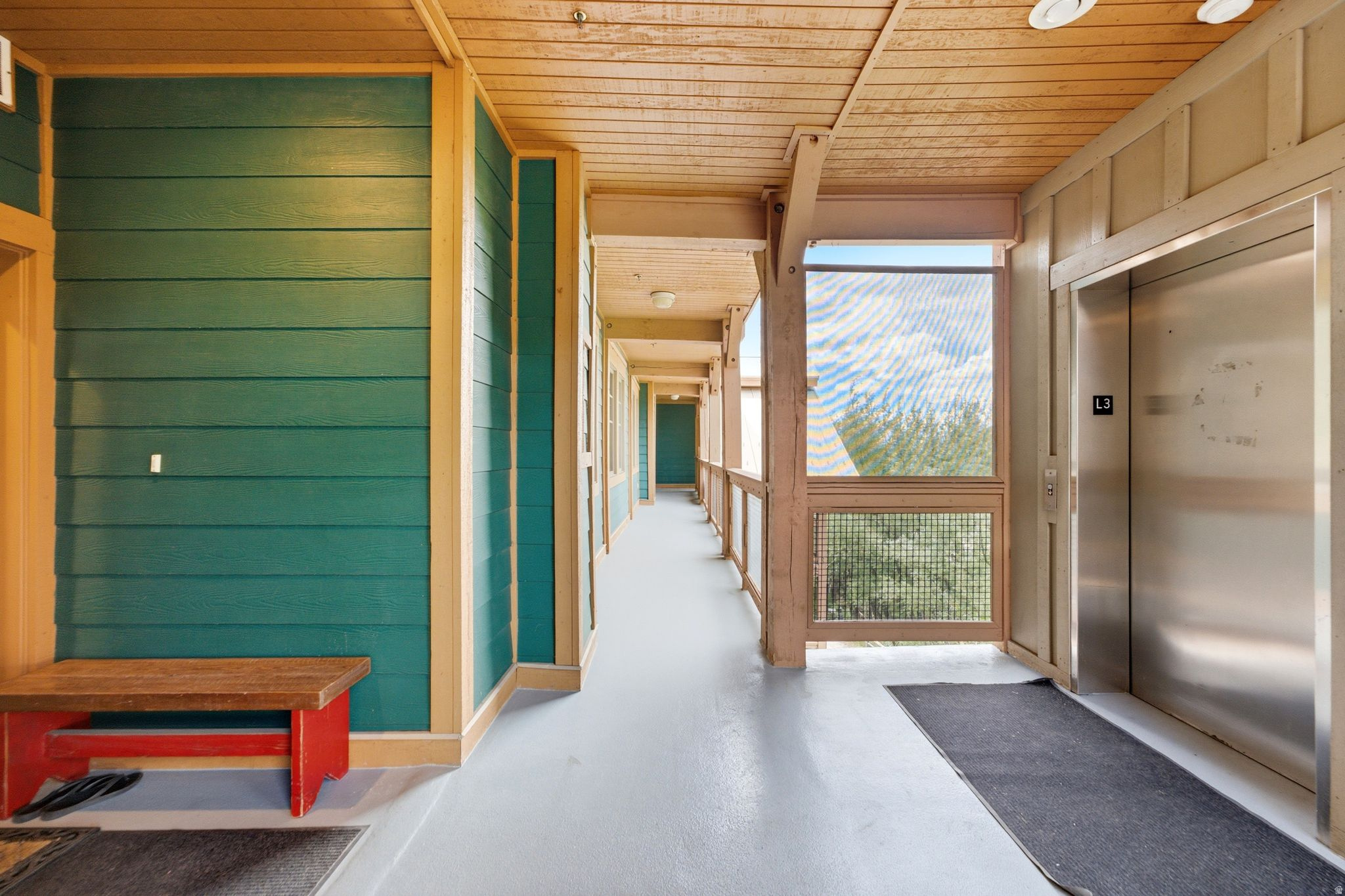 TOWN POINTE CONDOMINIUM - Residential
