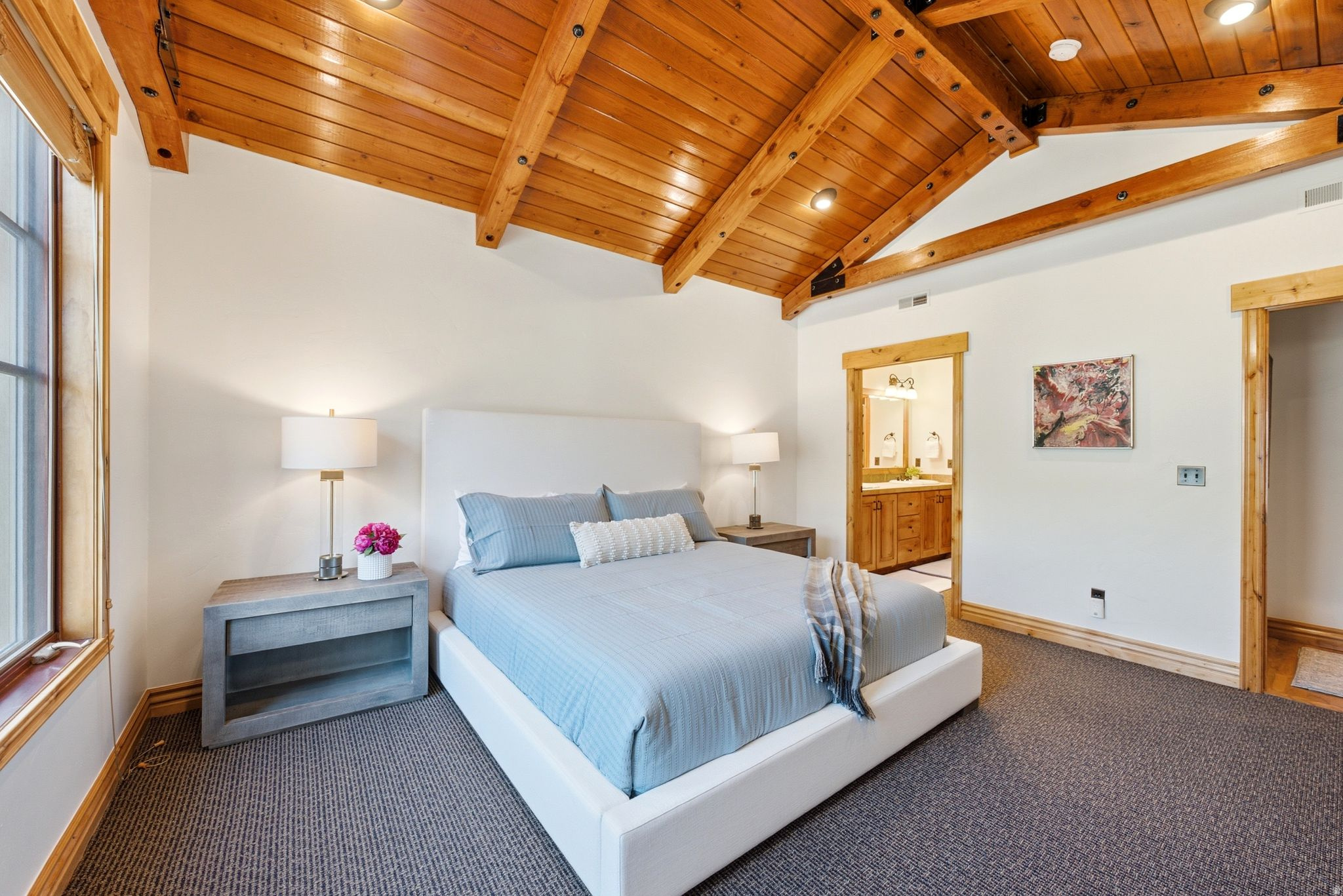 TOWN POINTE CONDOMINIUM - Residential