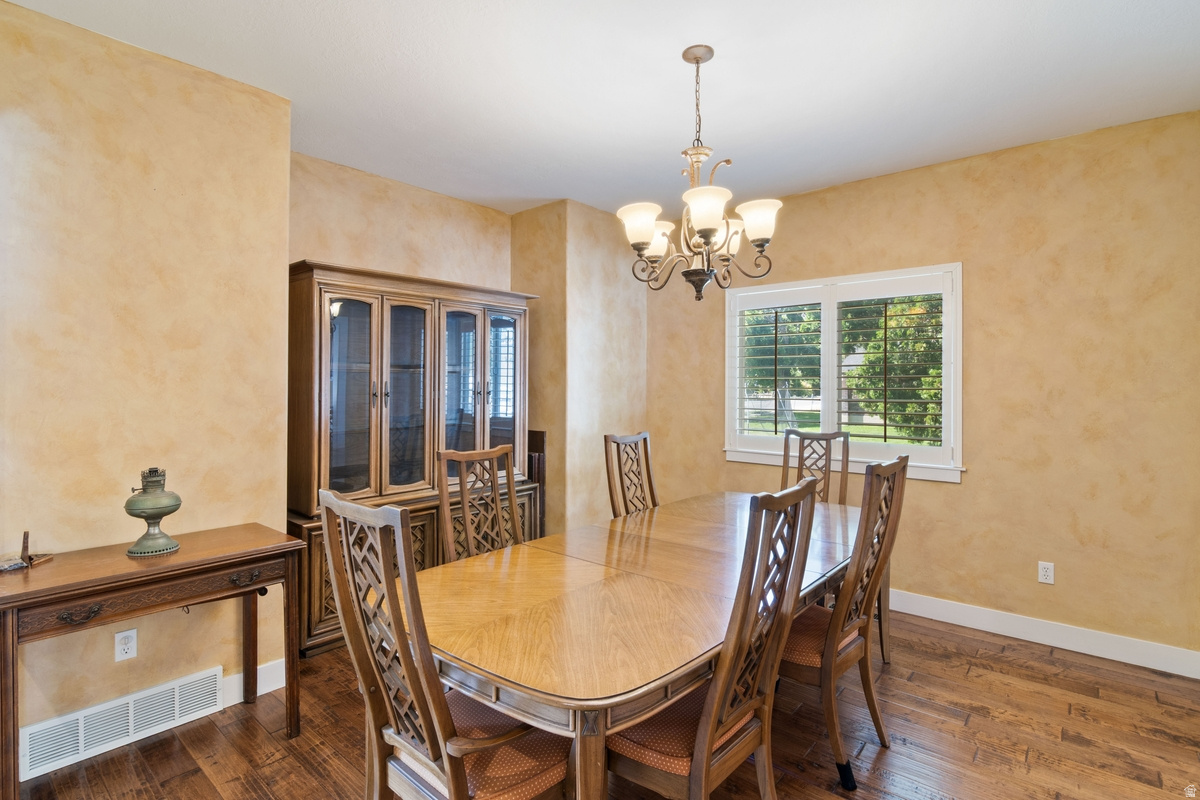 BURGESS PLACE - Residential