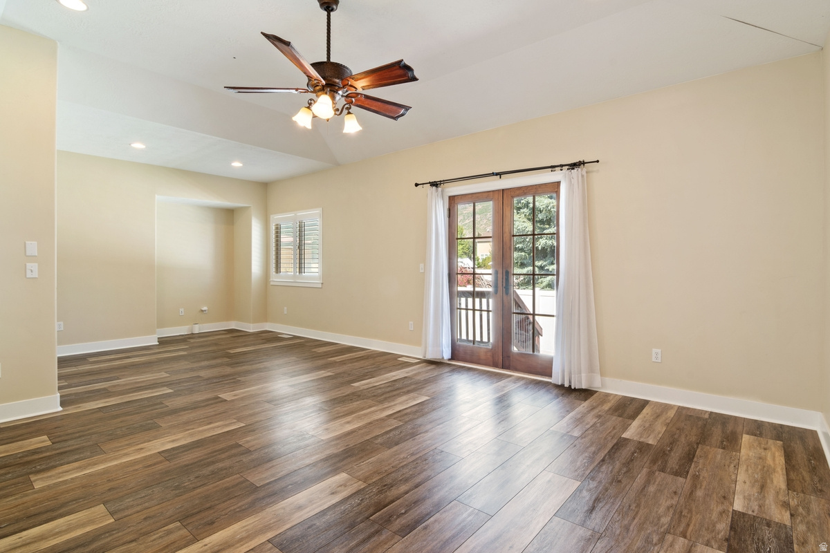 BURGESS PLACE - Residential