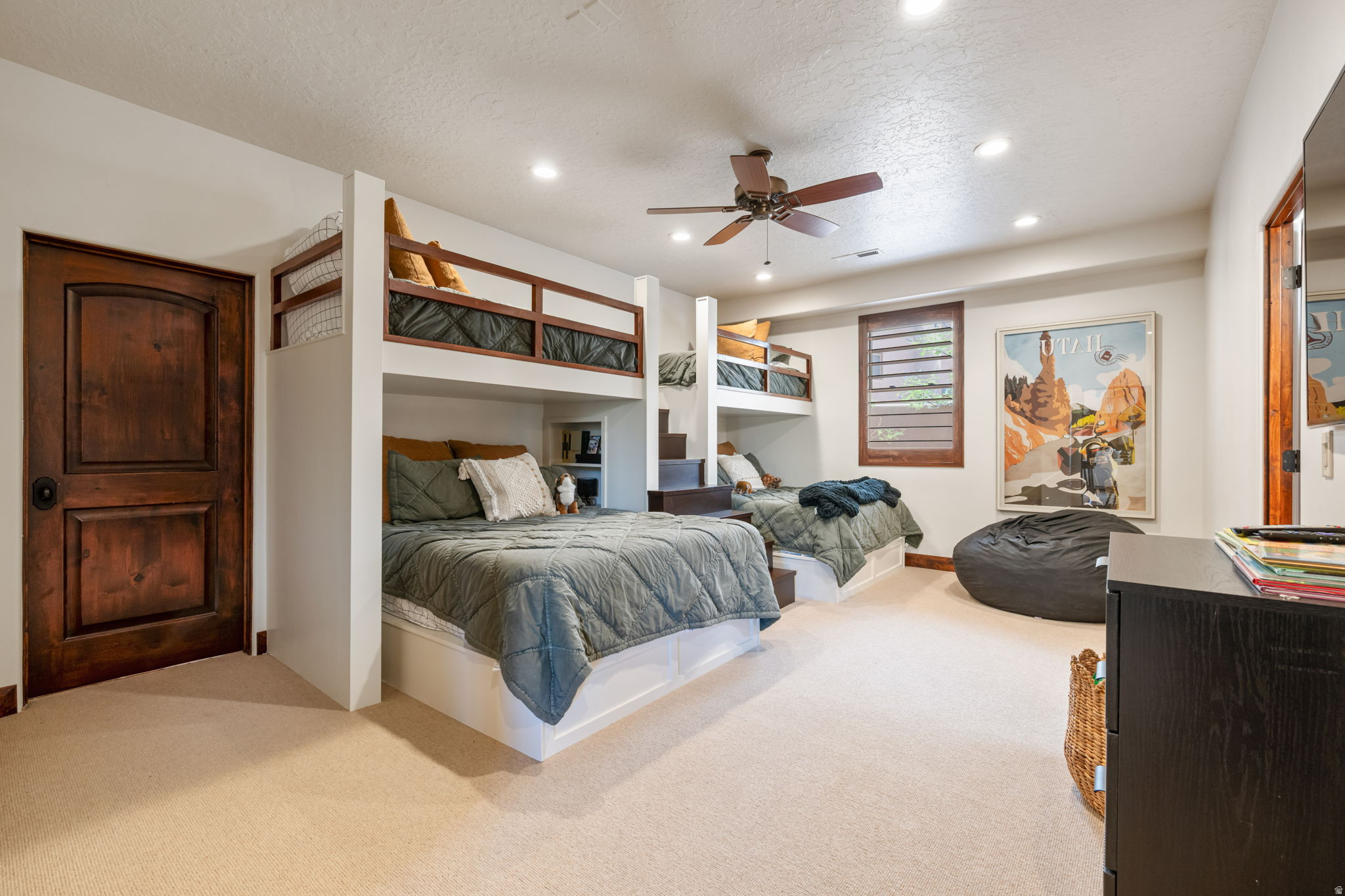 CLIFFS OF SNOW CANYON - Residential