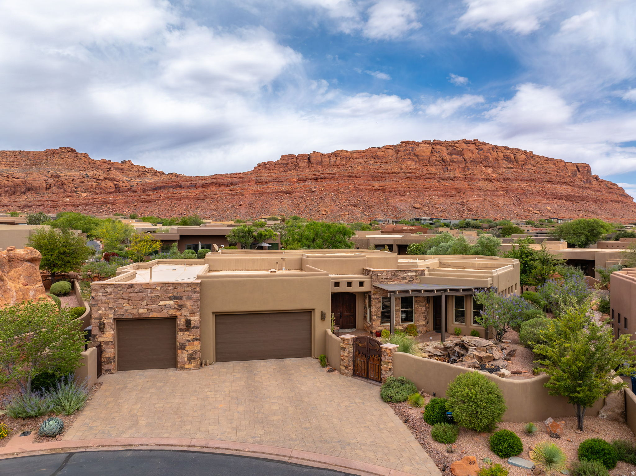 CLIFFS OF SNOW CANYON - Residential