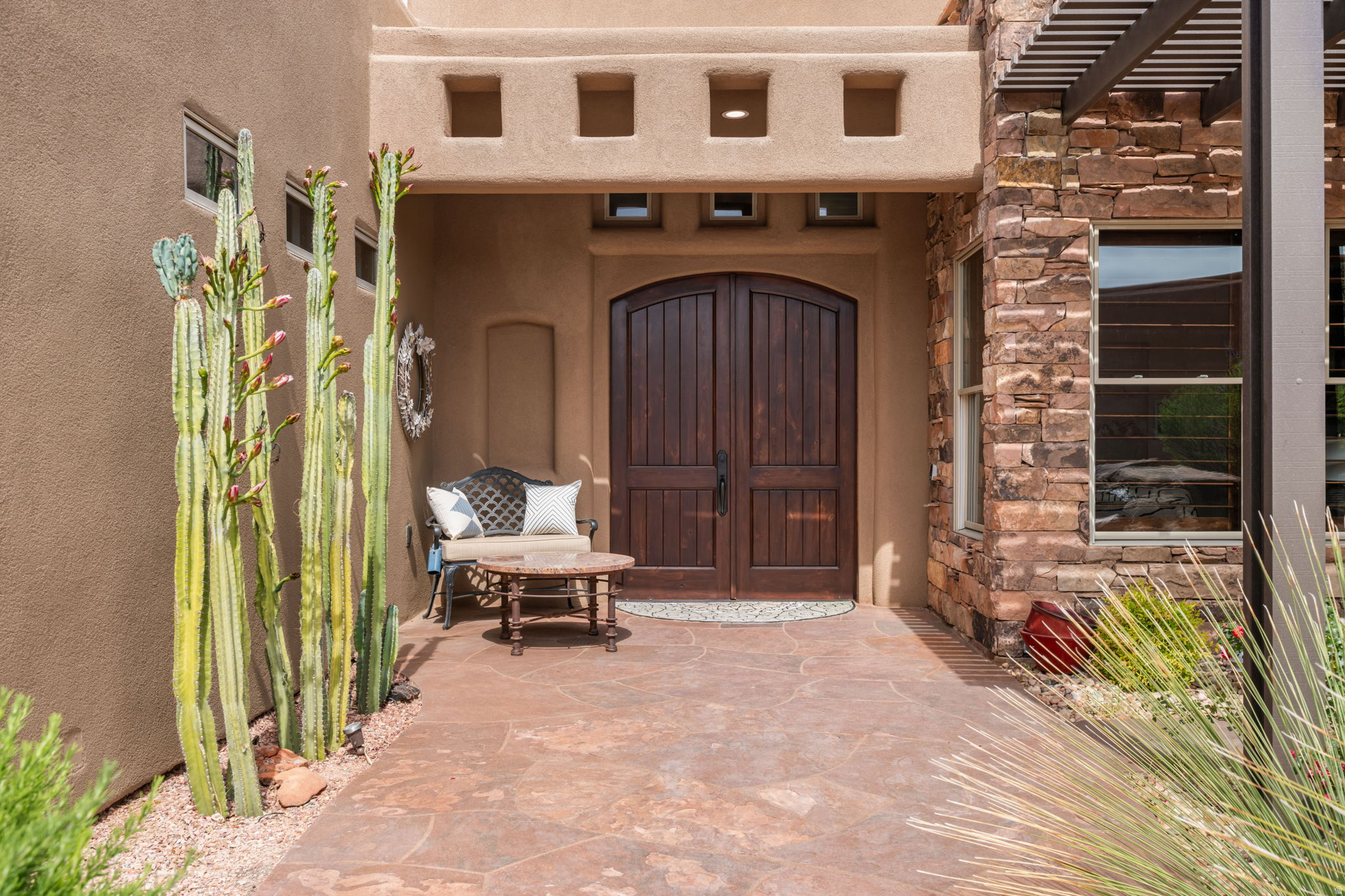 CLIFFS OF SNOW CANYON - Residential