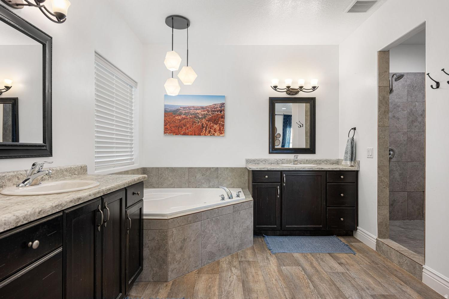 HAWTHORN ESTATES PH 5 - Residential