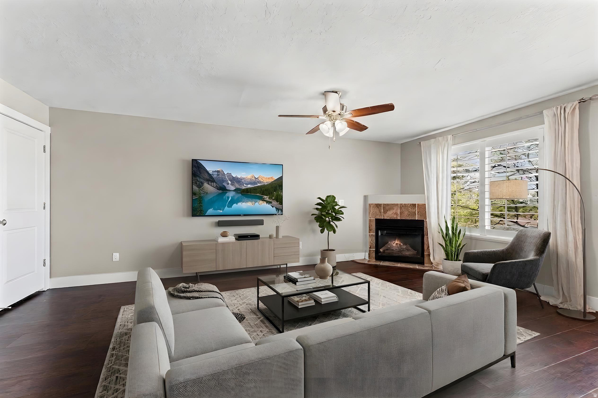 ORCHARD HOLLOW - Residential