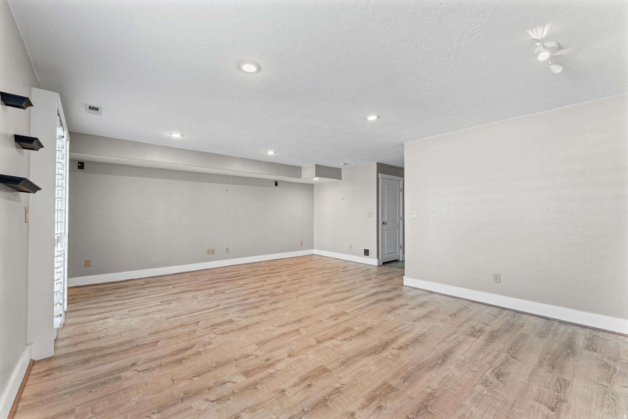 ORCHARD HOLLOW - Residential