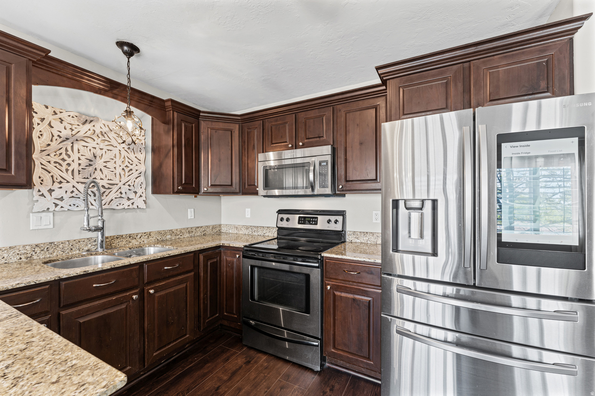 ORCHARD HOLLOW - Residential