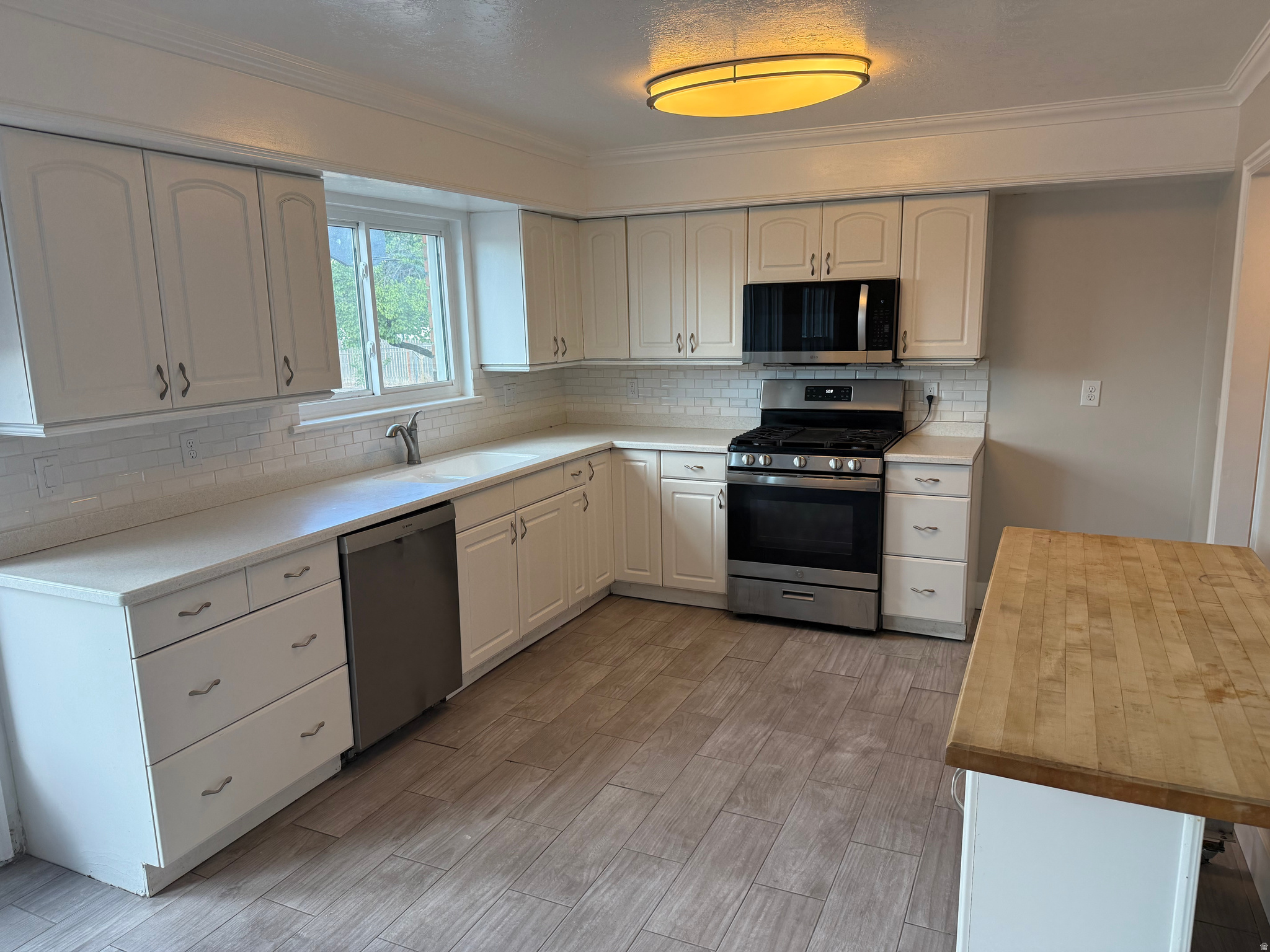 WALDEN HILL - Residential