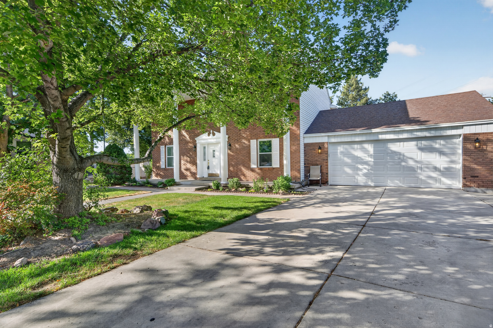 WALDEN HILL - Residential