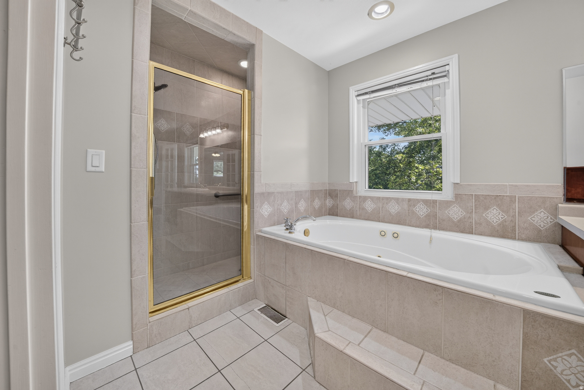 WALDEN HILL - Residential