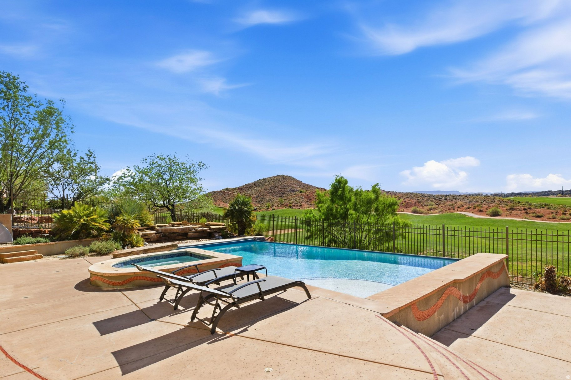 CORAL CANYON 1 - Residential