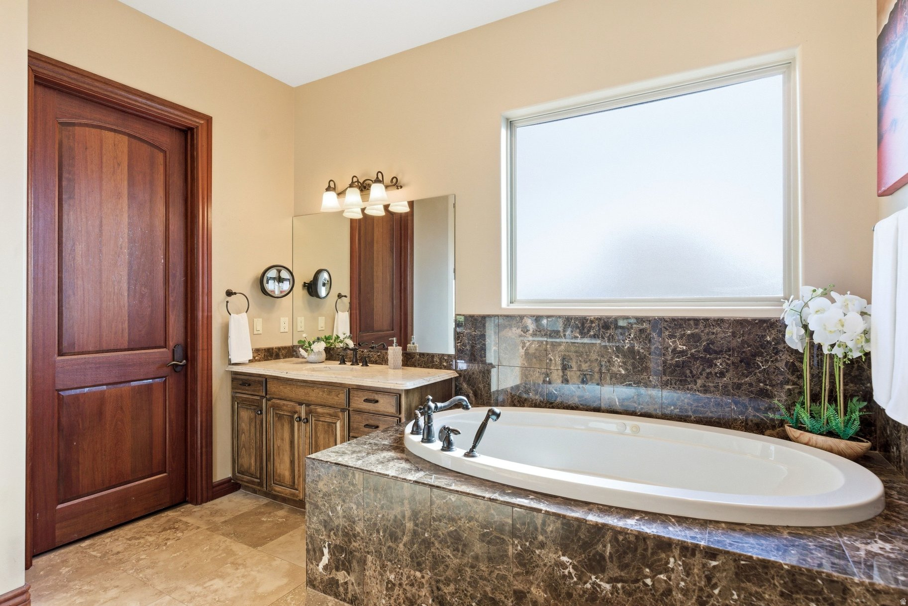 CORAL CANYON 1 - Residential