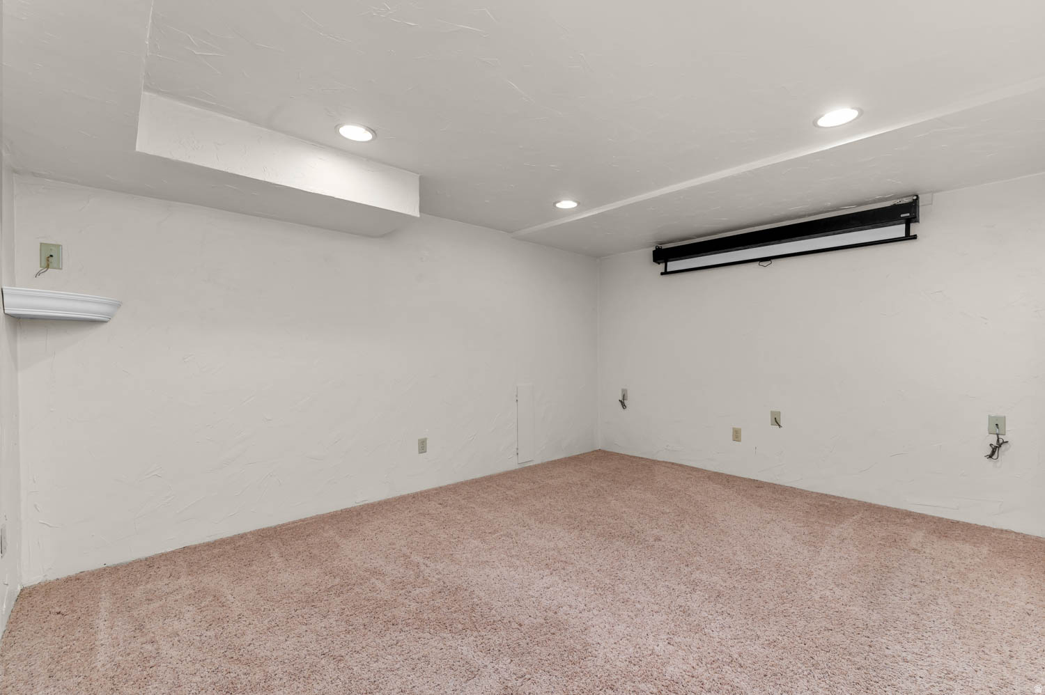 KING CLARION HILLS - Residential