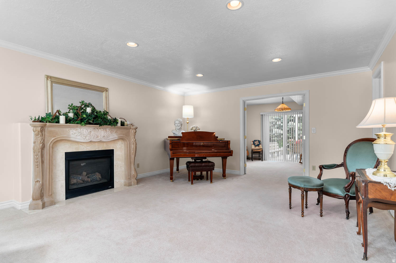 KING CLARION HILLS - Residential