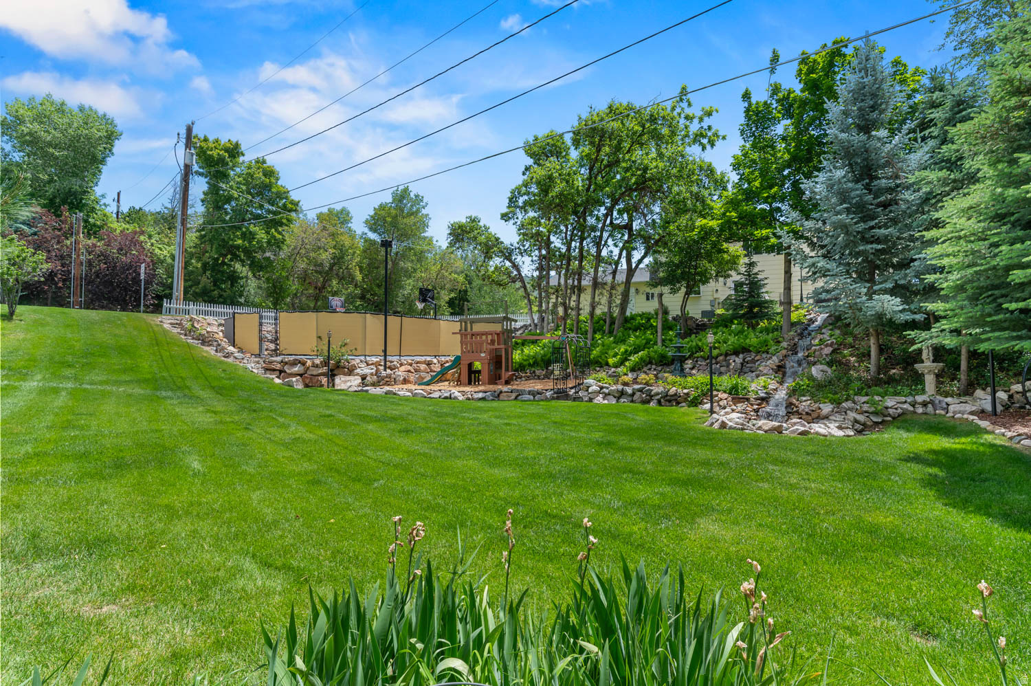 KING CLARION HILLS - Residential