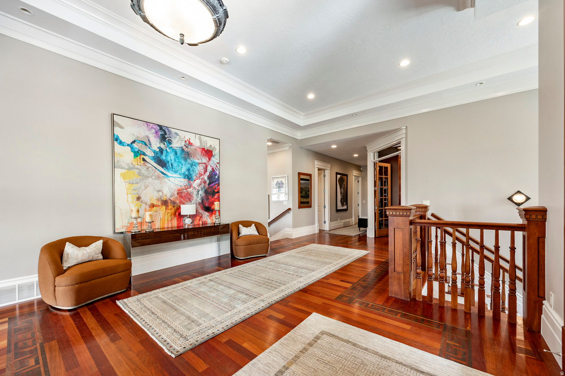 SCENIC CIRCLE - Residential