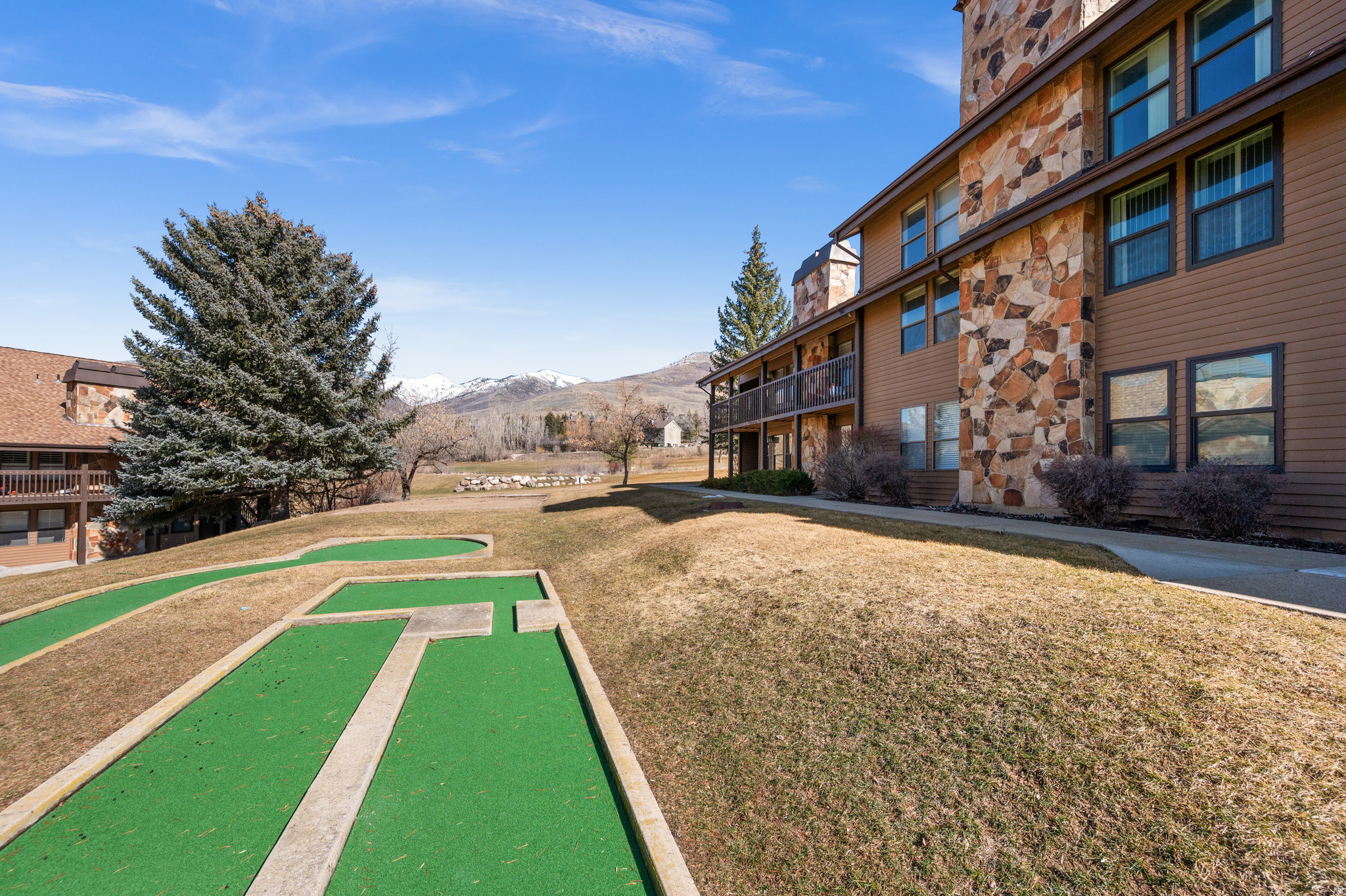 WOLF LODGE CONDOMINIUMS - Residential