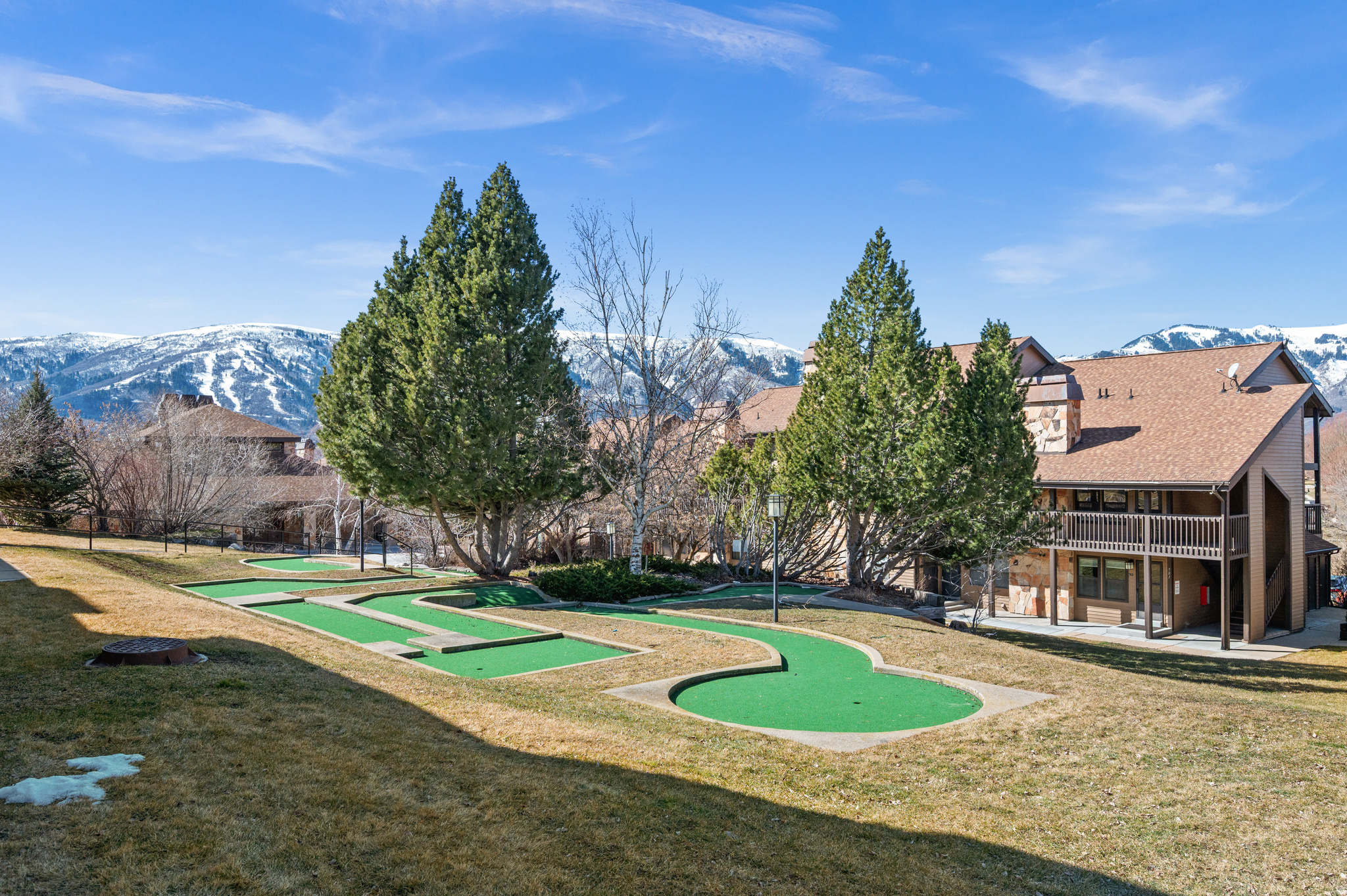 WOLF LODGE CONDOMINIUMS - Residential