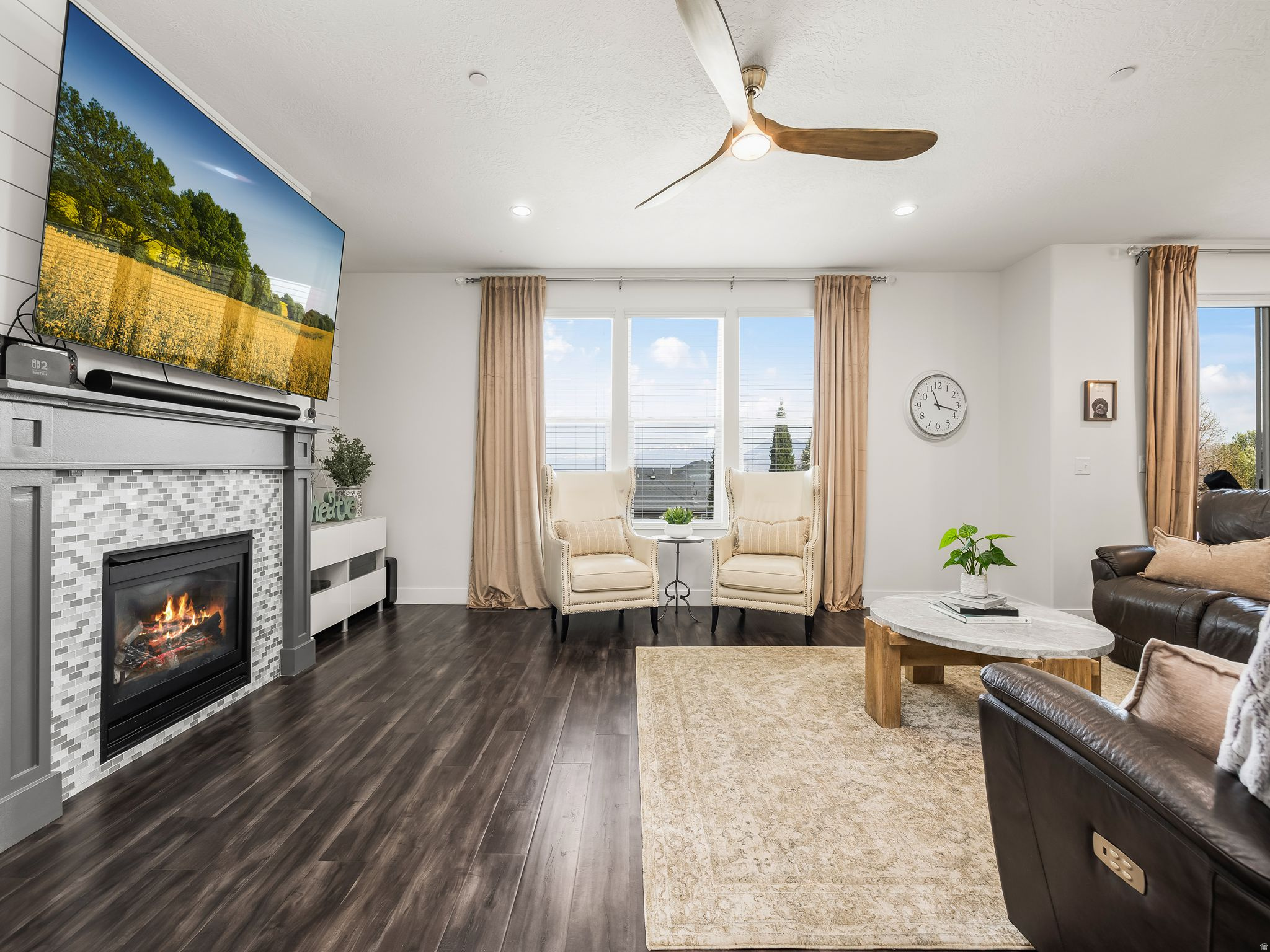 HARRISON HEIGHTS - Residential