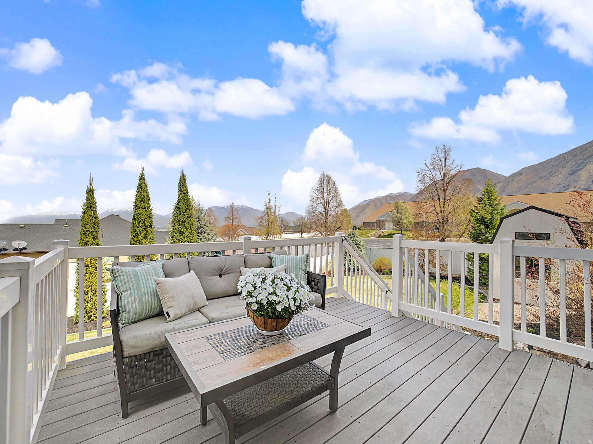 HARRISON HEIGHTS - Residential