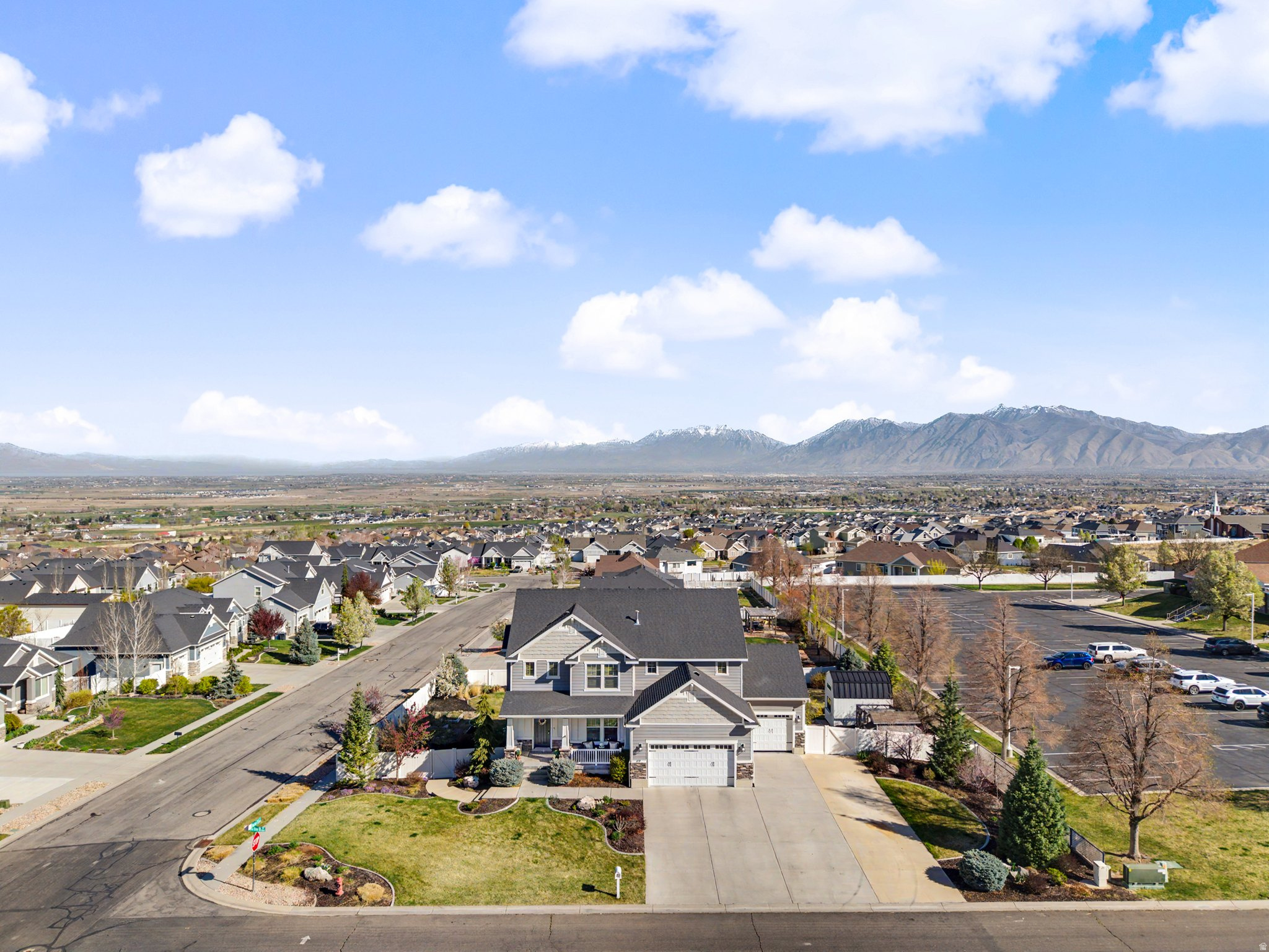 HARRISON HEIGHTS - Residential