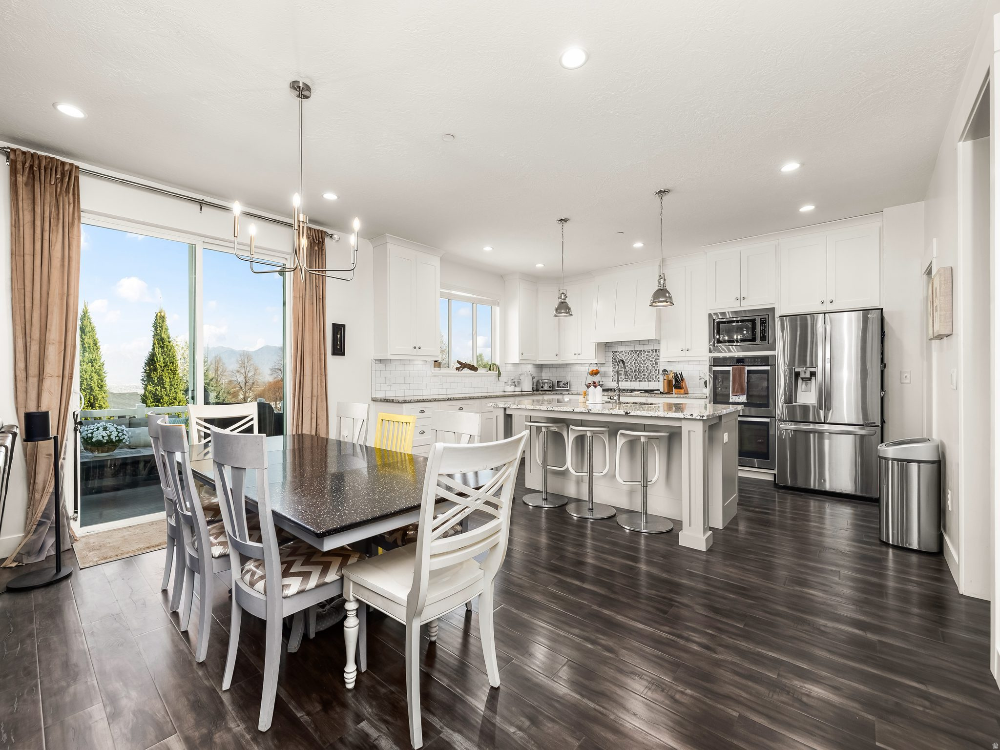 HARRISON HEIGHTS - Residential