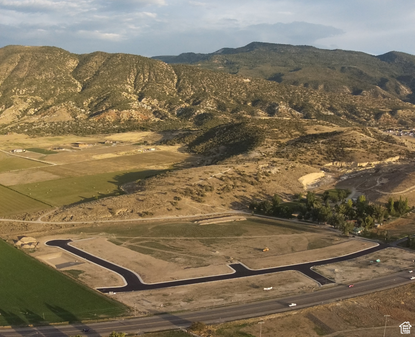 MANTI TEMPLE VIEW ESTATES - Residential