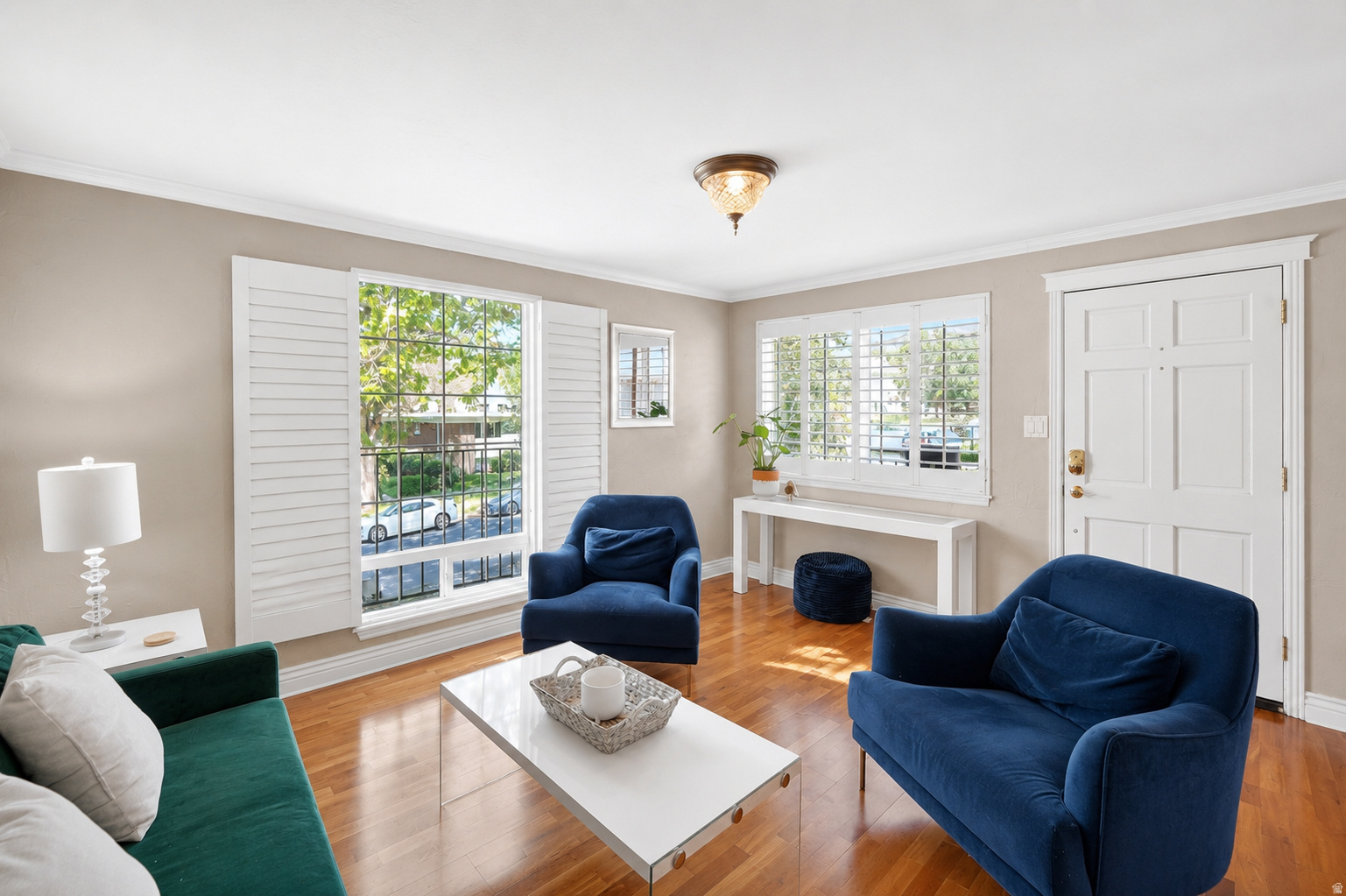 NOTTING COURT CONDOMINIUMS - Residential