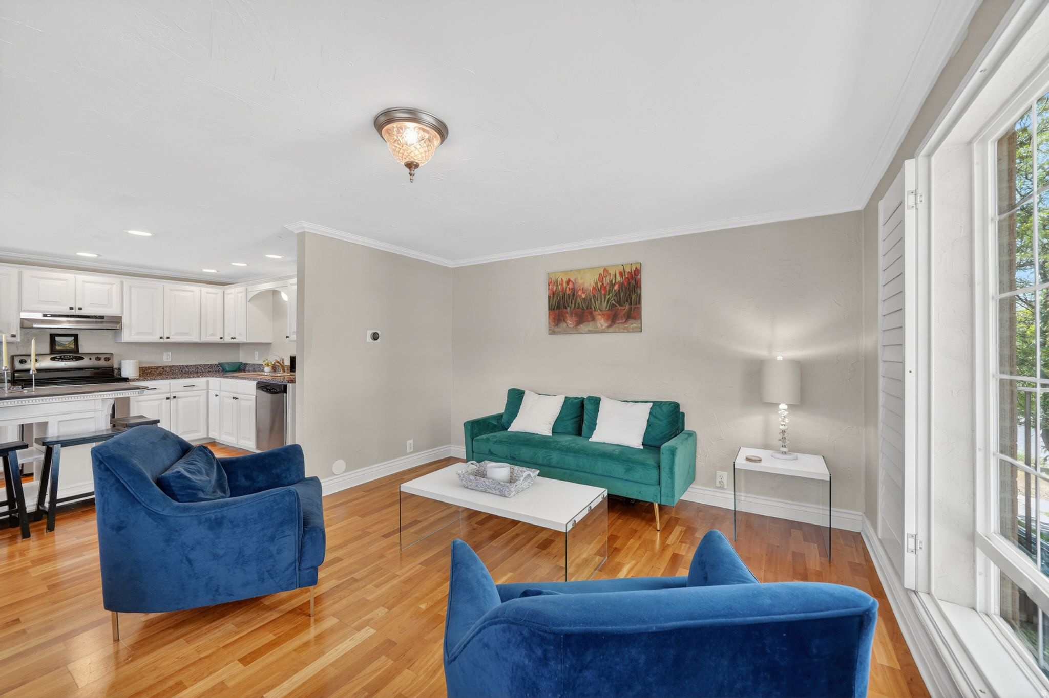 NOTTING COURT CONDOMINIUMS - Residential