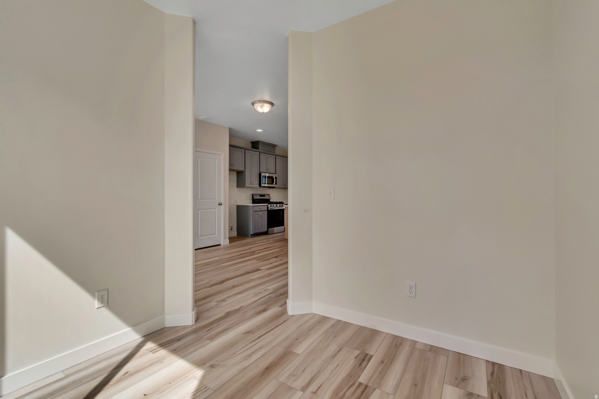 MEADOWBROOK - Residential