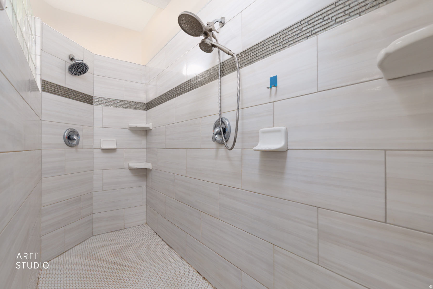 BEAR HOLLOW ESTATES - Residential